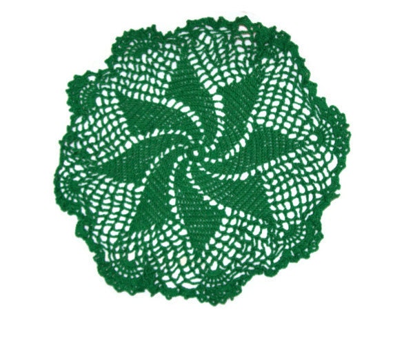 Green Pinwheel Doily St Patrick's Day - amydscrochet