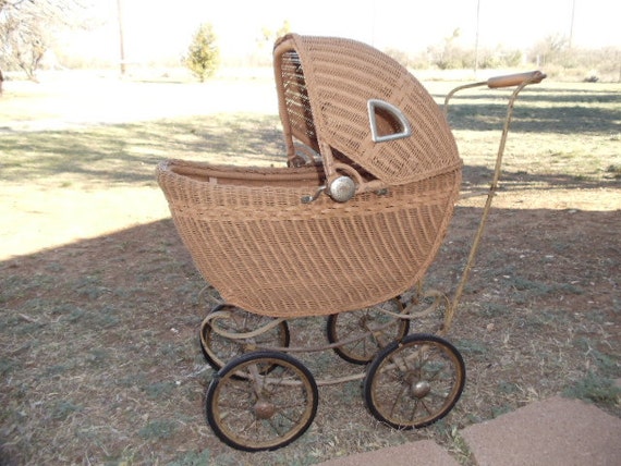 1930s dolls pram