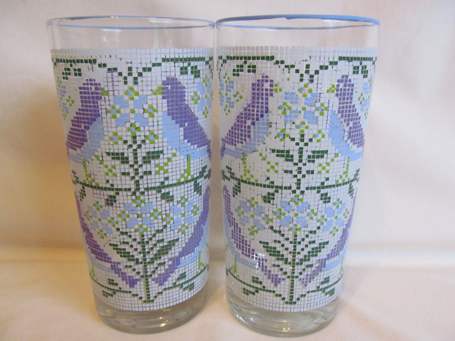 Vintage Pasinski Washington Glasses Bird Motif Blue Lavender