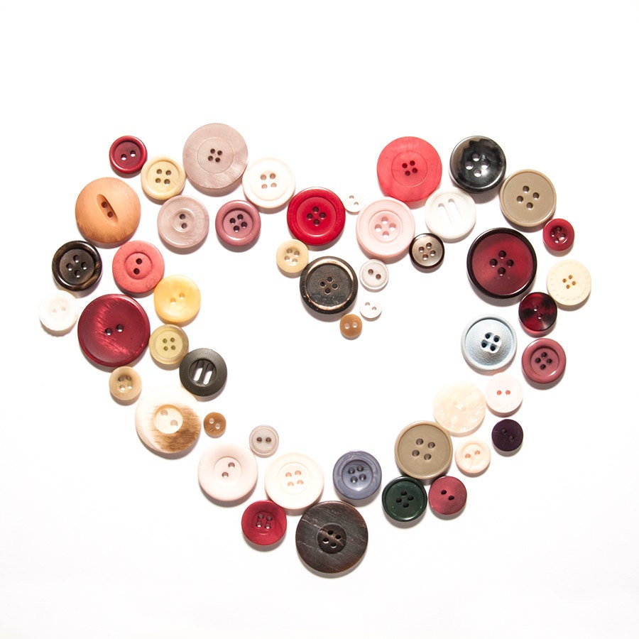 Set of 50 classic vintage buttons -  mixed colors and sizes - GiftsFromPortugal