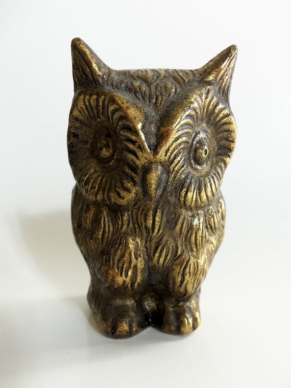 metal owl figurines