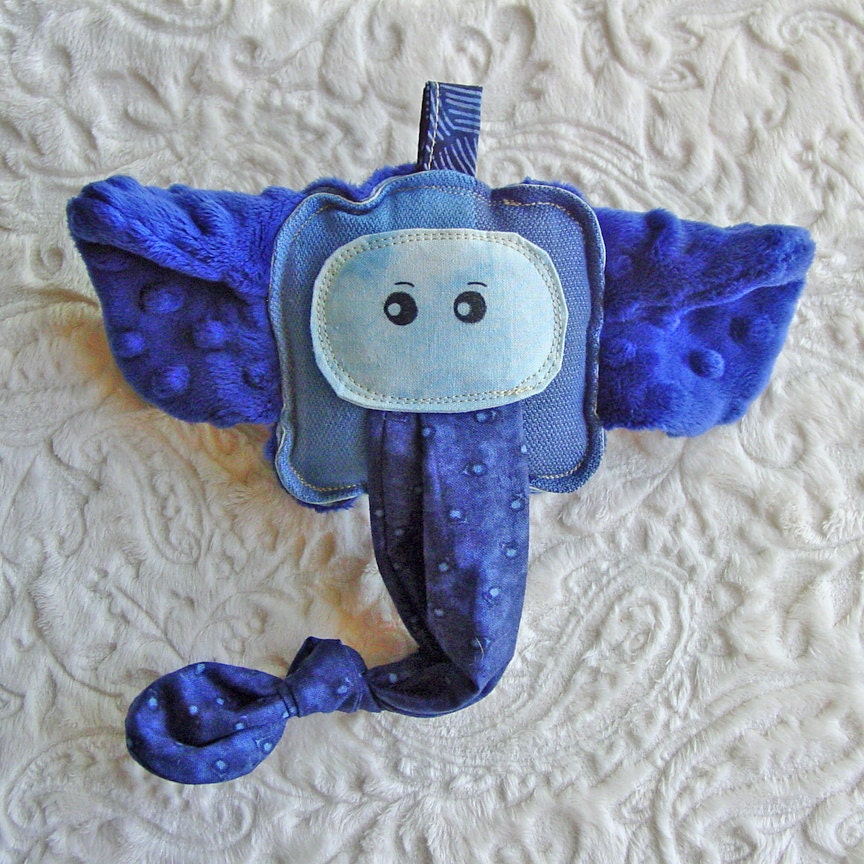Wrap Scrap Elephant Rattle Plush - Rattle - Knotted Toy - Minky and Cotton - Attachable Toy - Dolcino