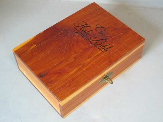 Vintage Holy Bible in Lacquered Wooden Case / by MilkaCervenka
