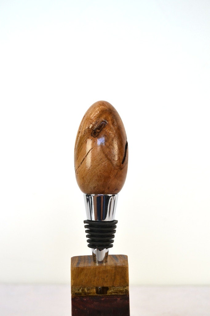 Old Vine Grapevine Bottle Stopper- 100% Natural and recycled from Napa grapevines