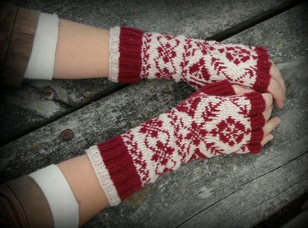 Hand knit fingerless tipless Norwegian gloves by TheMountainLodge