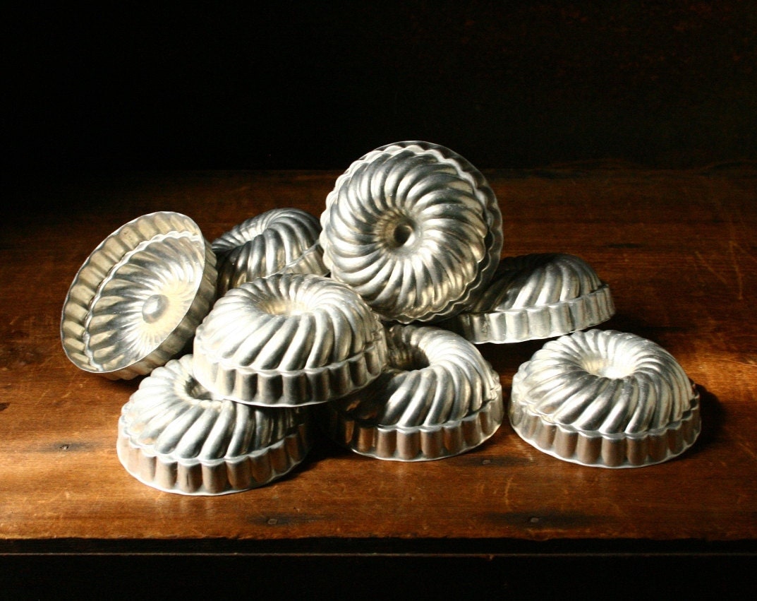 Mini bundt molds vintage jello molds vintage by cristinasroom