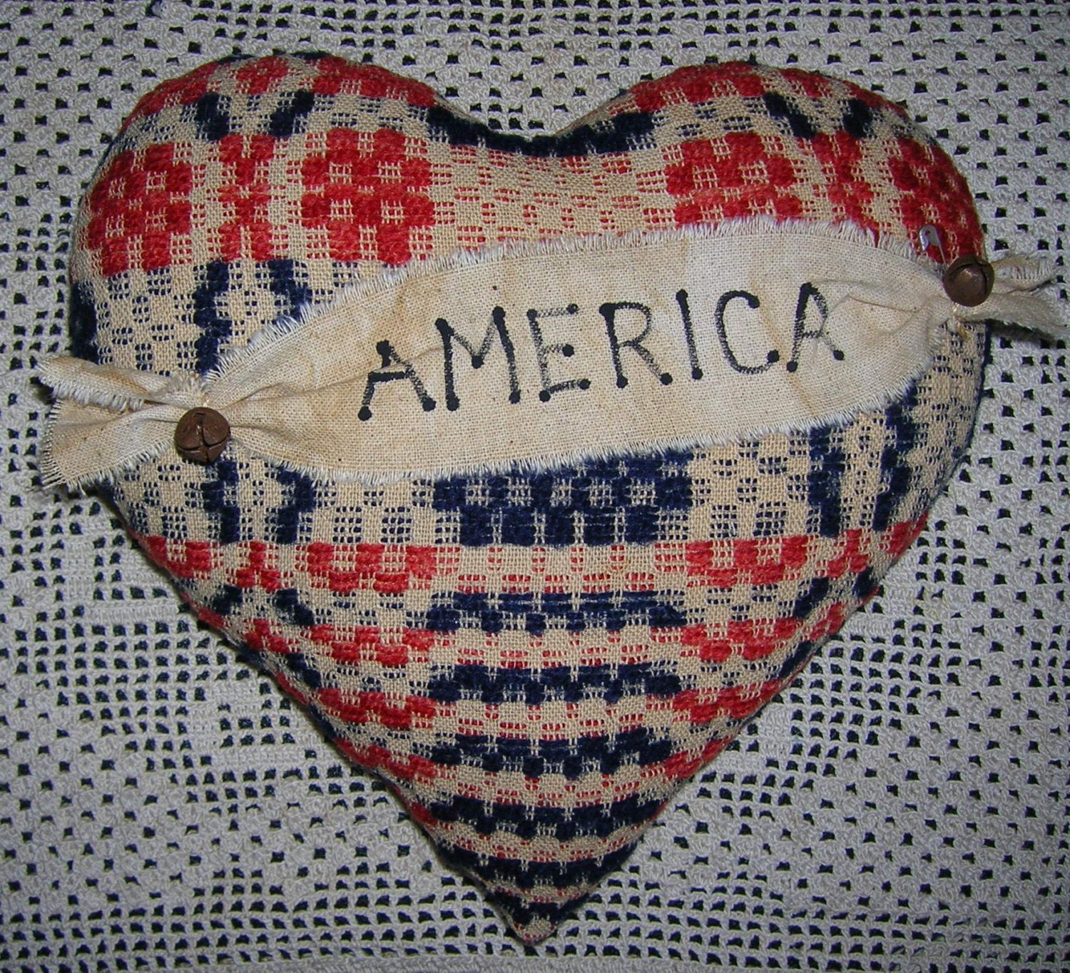 Primitive Vintage Woven Patriotic Coverlet HEART Pillow Home Decor Americana