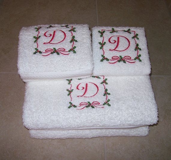 Bath Towel Set with Holly Wreath and Letter by