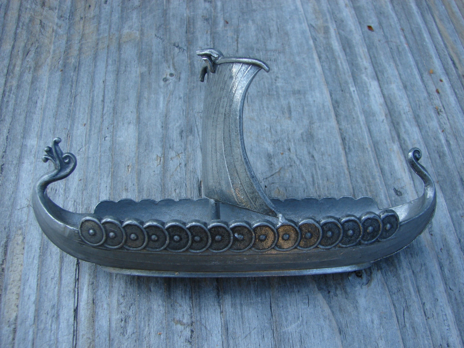 Vintage Minature Pewter Viking Ship Boat Salt Cellar Handstort