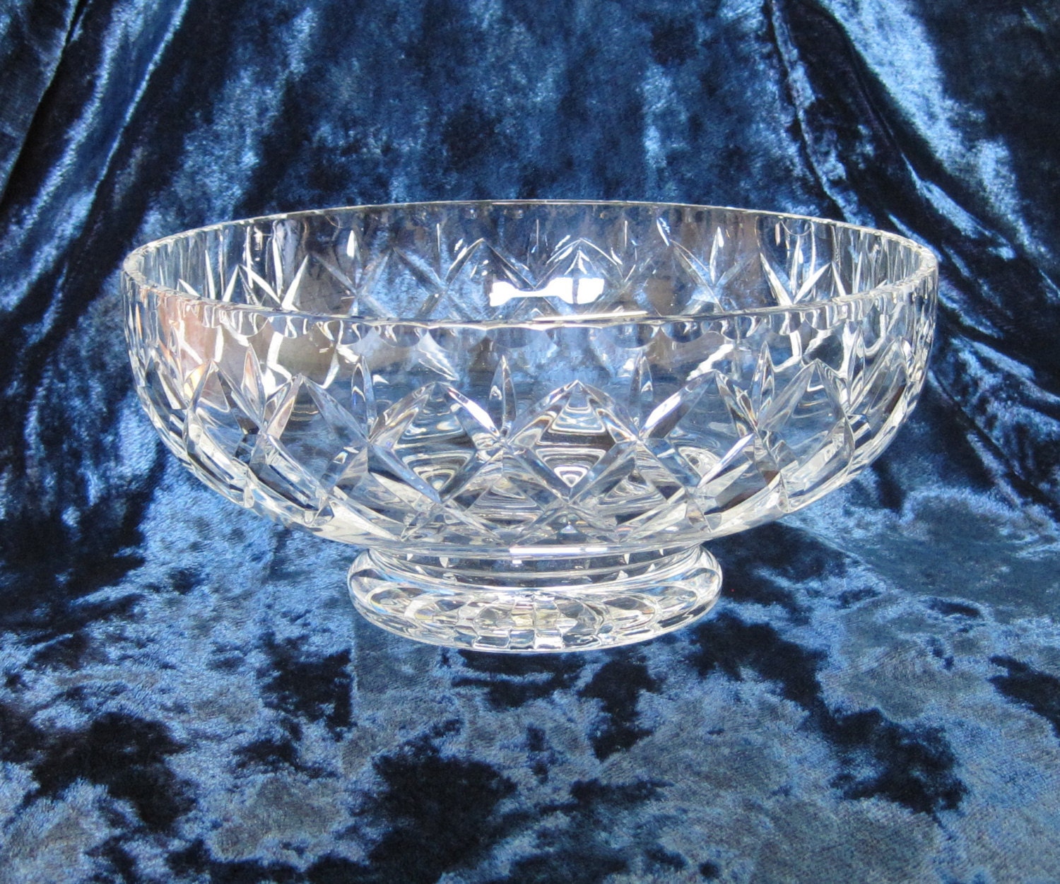 Items similar to Vintage Lead Crystal Cut Glass Bowl on Etsy