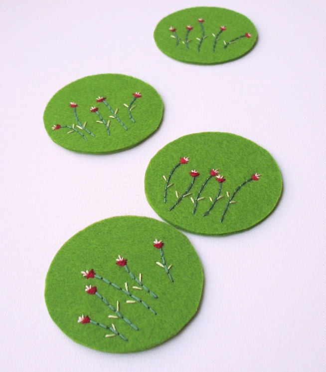 Little Flowers... Green Circle Felt Coaster Set of 4... Hand Made With Love... - StudioJolly