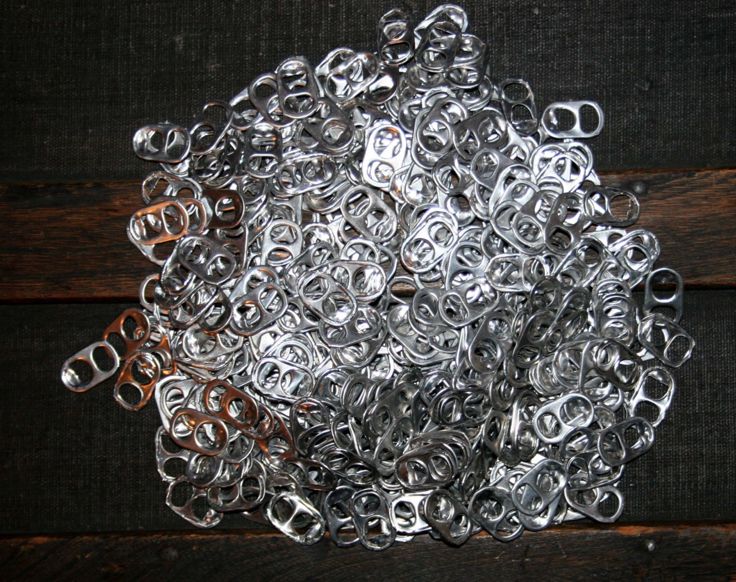 Aluminum Can Pull Tabs Count With Contacts Pulled