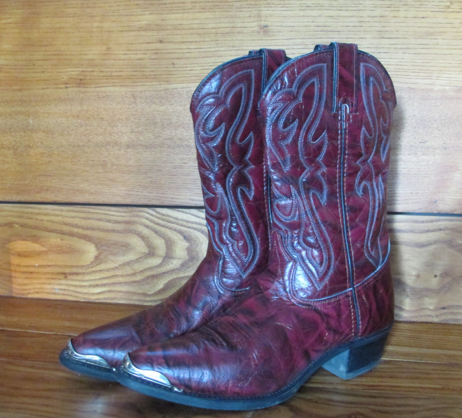 Cowboy Boots Men's 9 Silver Tip Texas Brand by AStringorTwo