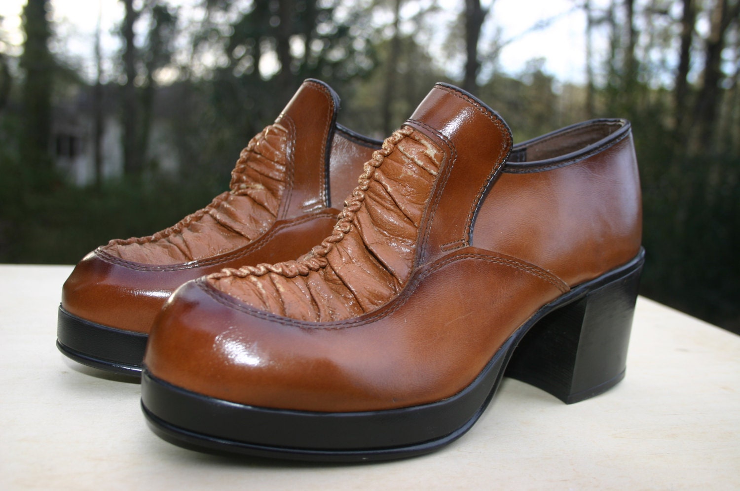 Vintage 1970�s Flagg Bros. / Funky Brown by OTRVintageClothing