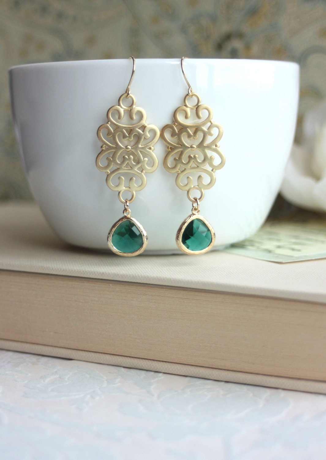 Matte Gold Filigree Moroccan Drops, Green Emerald Glass Drops Dangle Earrings. Bridesmaid Gift. Grey and Gold Wedding. Bridesmaid Jewelry.