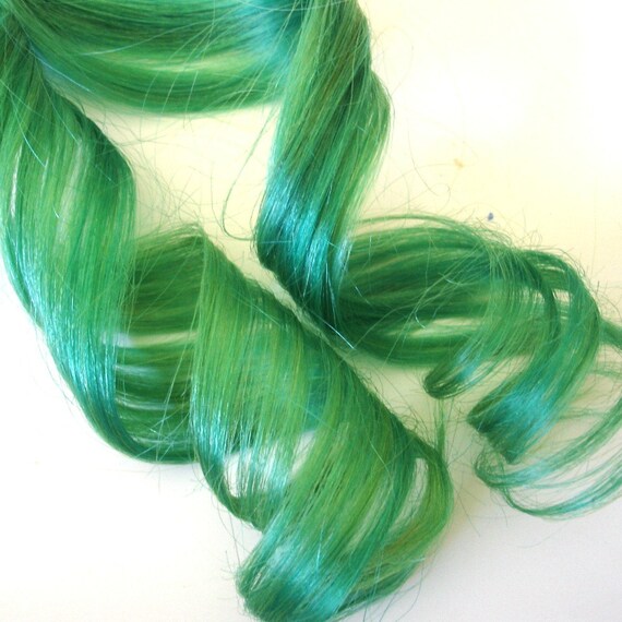 Hair Extensions Light Green Clip In Steaks pastel by IKickShins
