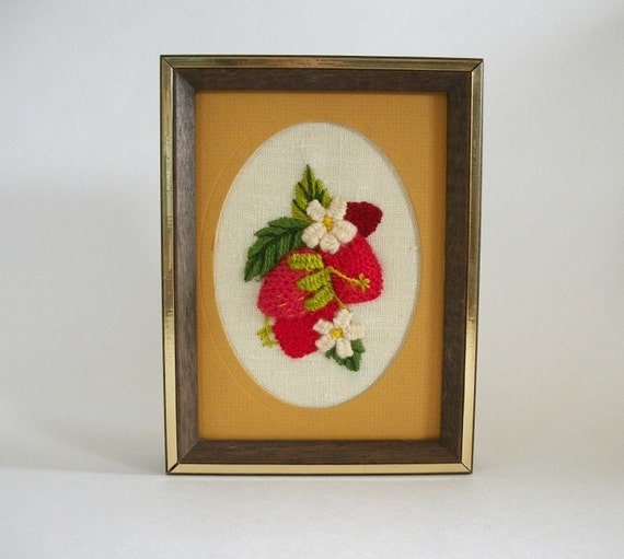 Vintage Strawberry Crewel Embroidered Picture, Framed Vintage Needlework,  Vintage Wooden Framed Strawberry Embroidery Picture, Strawberries