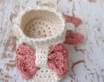 Baby Shoes To Crochet Book Review Crochet Patterns How To Stitches Guides And More Baby Shoes To Crochet Book Review Crochet Patterns How To Stitches Guides And More