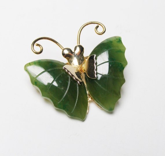 Sweet Jade Butterfly Brooch Pin Vintage Jewelry by LorettasCache