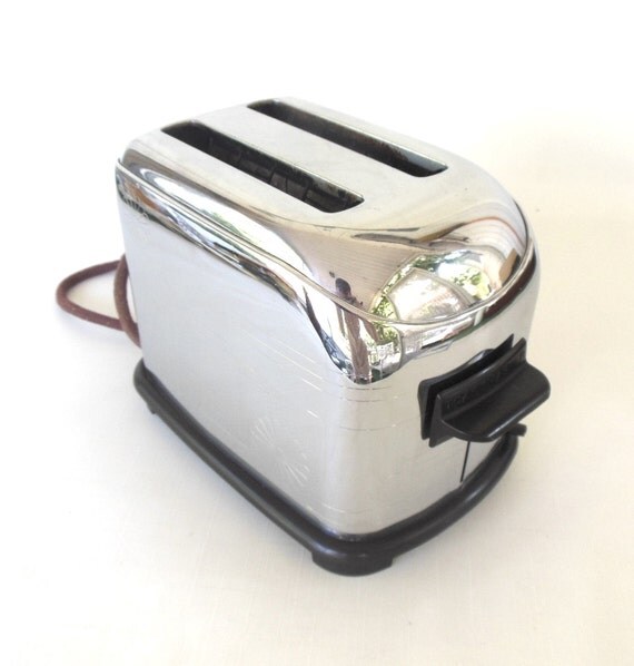 Toastmaster Toaster Chrome Vintage 1B6 Art by LaurasLastDitch