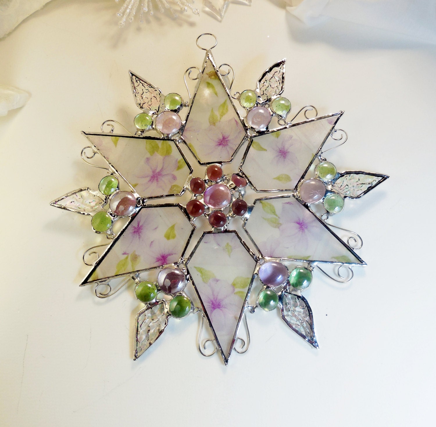 Stained Glass Star. Holiday ornament. Suncatcher. by jacquiesummer