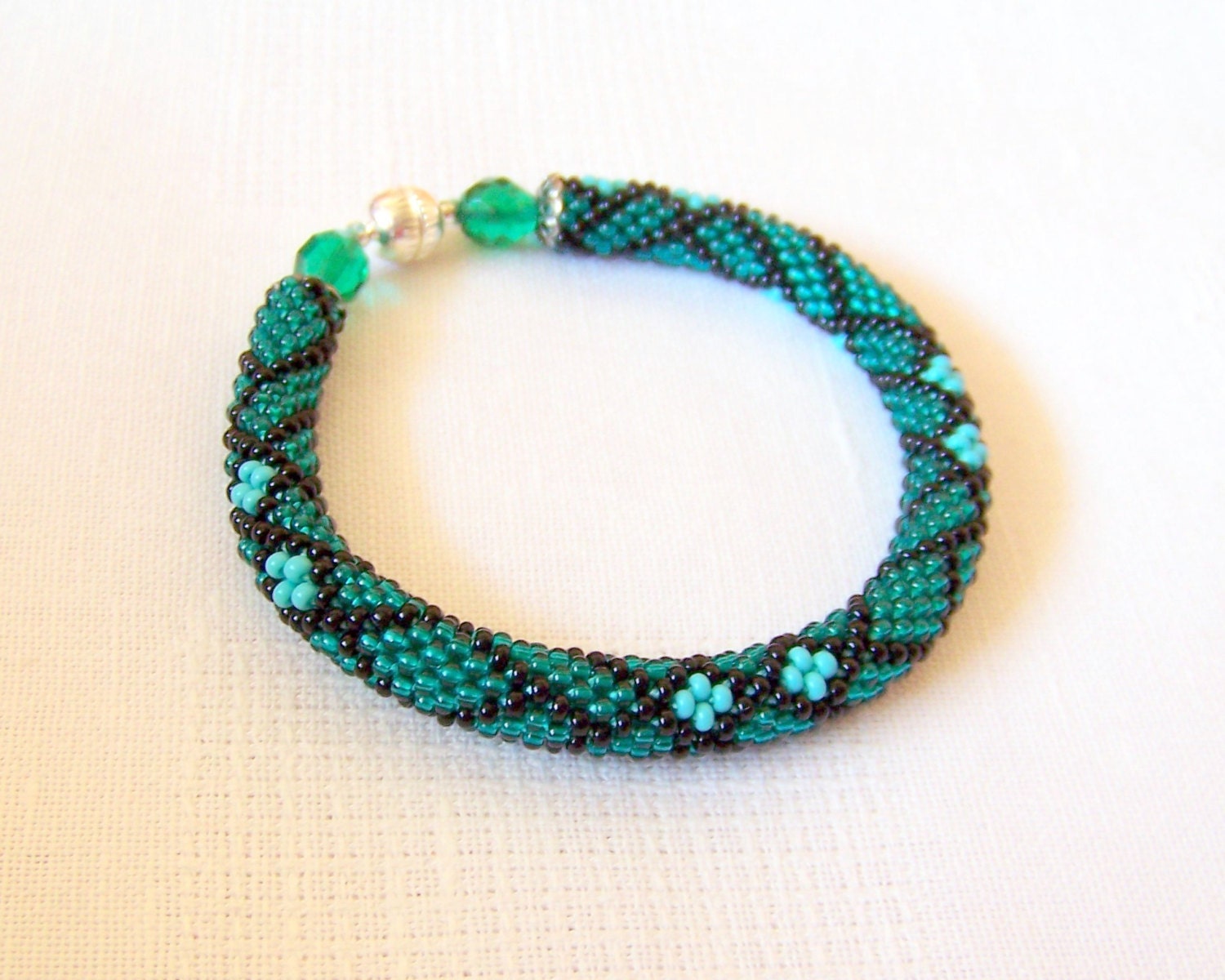 SALE - Bead Crochet Bracelet - Beadwork - Round Chunky Bangle - Geometric Design Bracelet - emerald green, turquoise and black - lutita