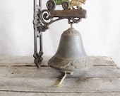 Vintage Cast Iron Dinner Bell Welcome Bell Gate Bell School Bell Farmhouse Rustic Cabin Decor - PickerRick