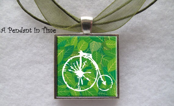 Vintage Bicycle with Green Leafs Pendant - APendantInTime