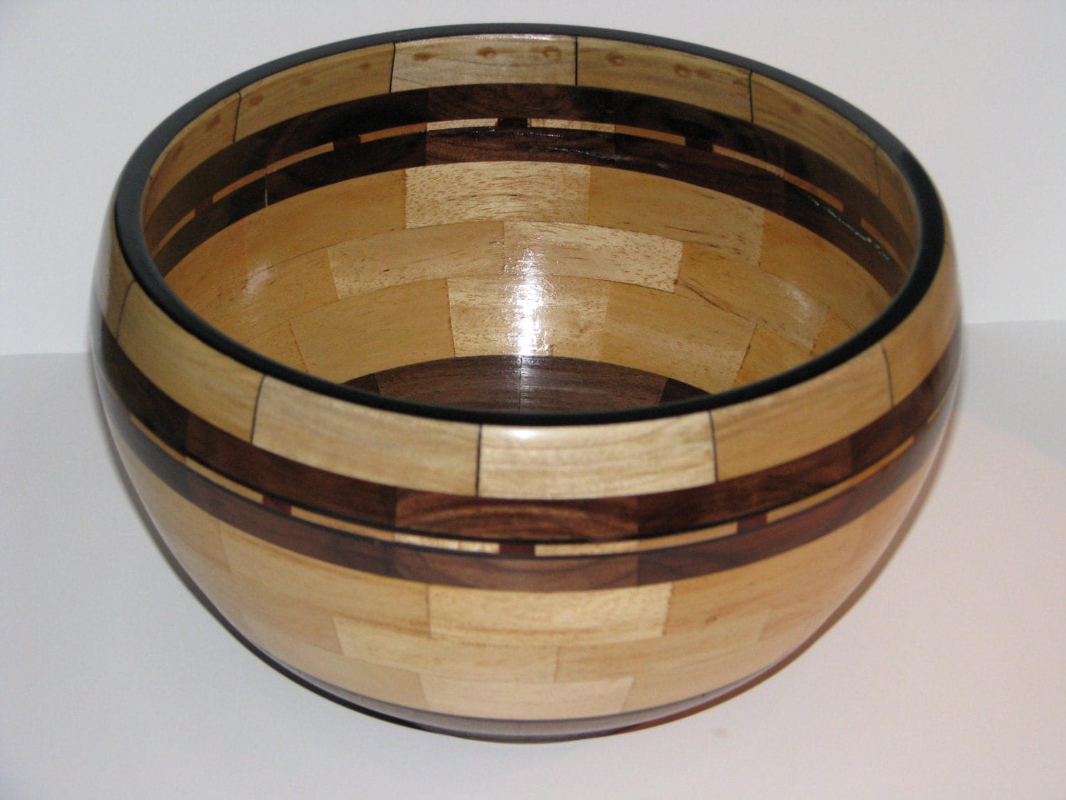 Segmented Fruit Bowl With Feature Ring Of By DavidsDesignsInWood