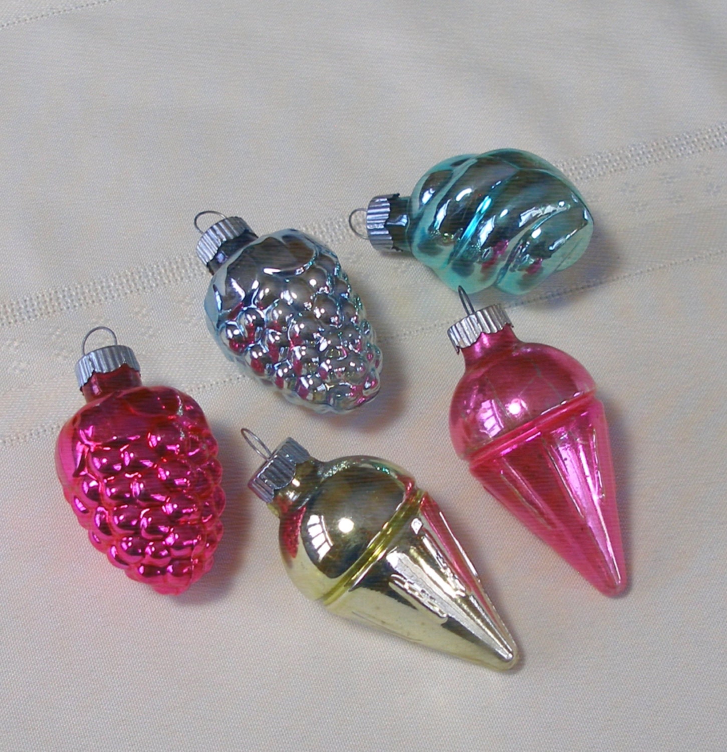 Vintage Shiny Brite Ornaments Set Of 5 Pastel By IHeartShinyBrite