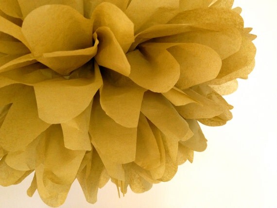 Antique Brass ... 1 tissue paper pom // wedding decorations // bridal shower // diy // party decorations Il_570xn