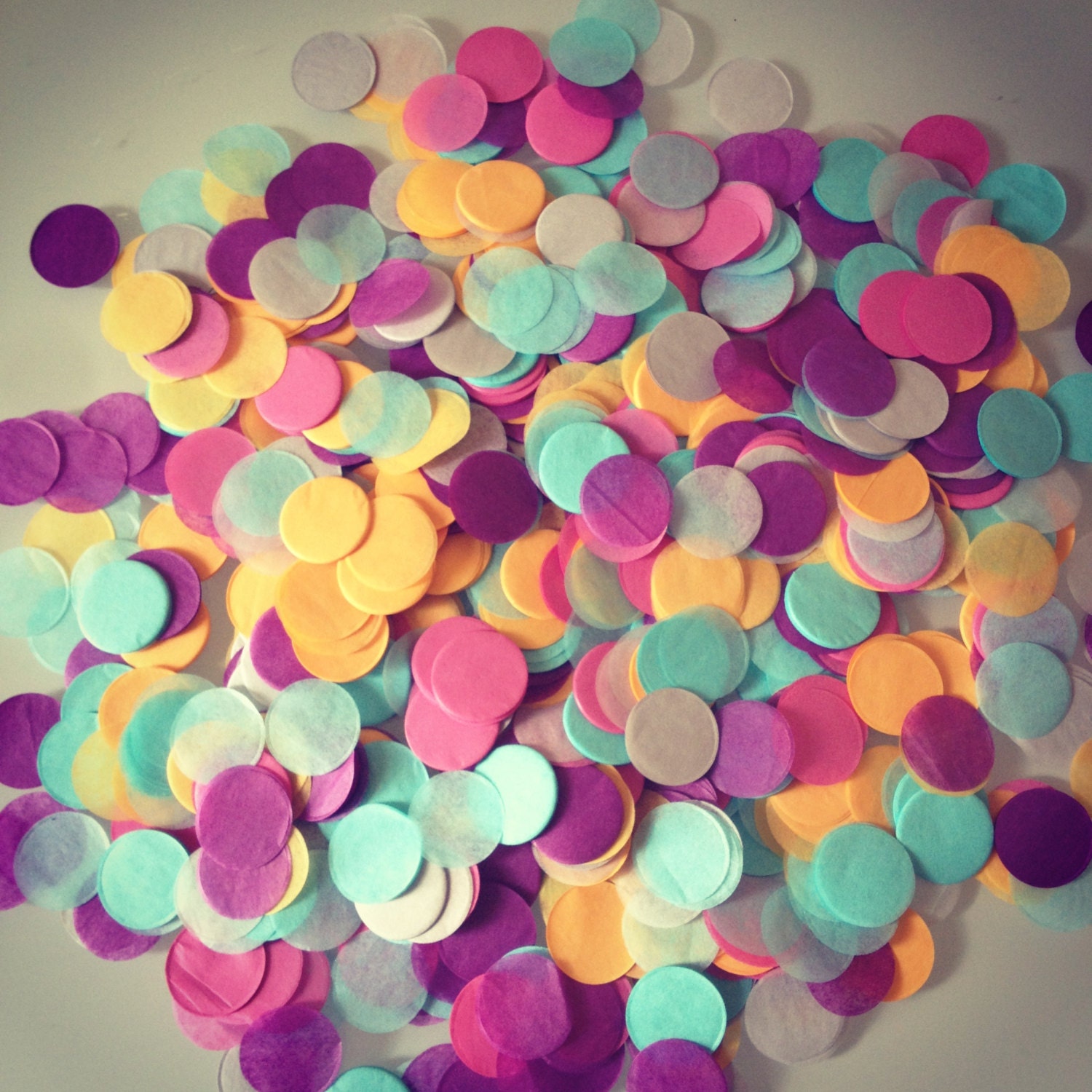Confetti .. party decoration for tables and wedding by PartyPoms