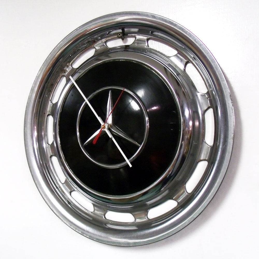 Mercedes hubcap clock #3