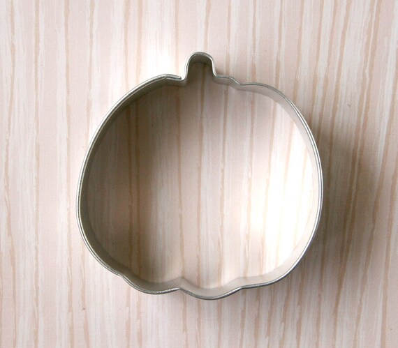 Pumpkin / Jack O' Lantern Cookie Cutter Il_570xn