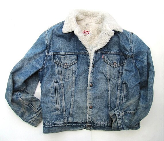 Levi's Sherpa Lined Denim Jacket Size 44L by worldvintagefashion