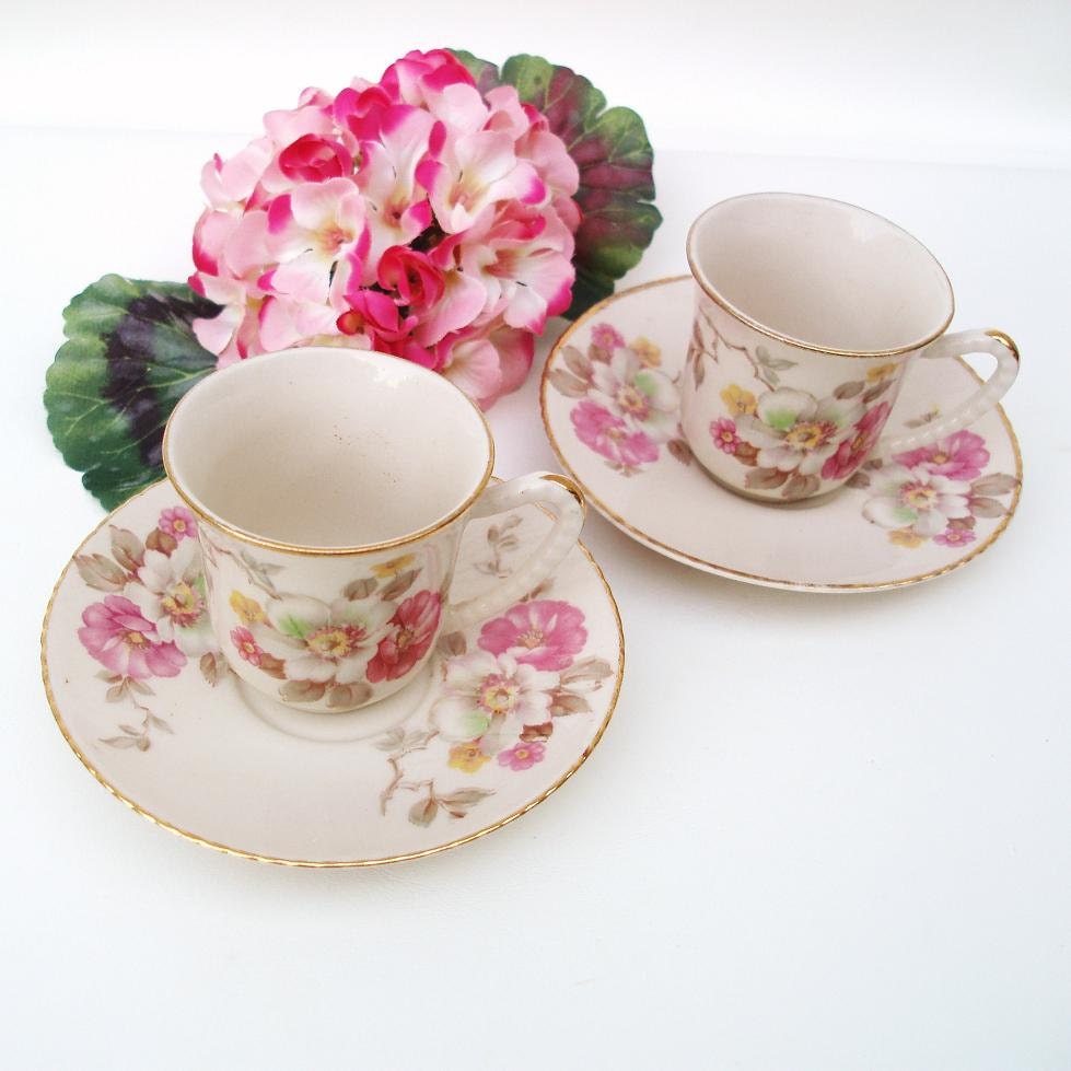 and Demitasse cup Cups China   Set Vintage and  demitasse Saucer Cup vintage Pink Saucers Open saucer Rose