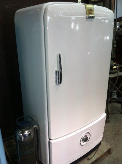 Vintage Frigidaire Refrigerators 25