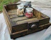 Wooden tray made from recyled pallets - ammiewestdesigns