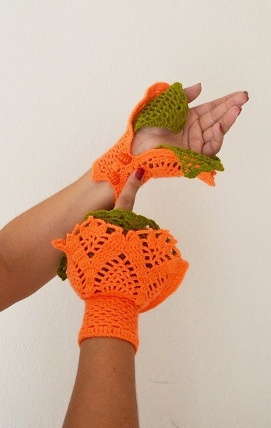 Holloween cuff with pumpkin button, Wrist warmer cuff,Victorian Vampire Halloween . Crochet lace fingerless gloves.  halloween  accessories - NesrinArt