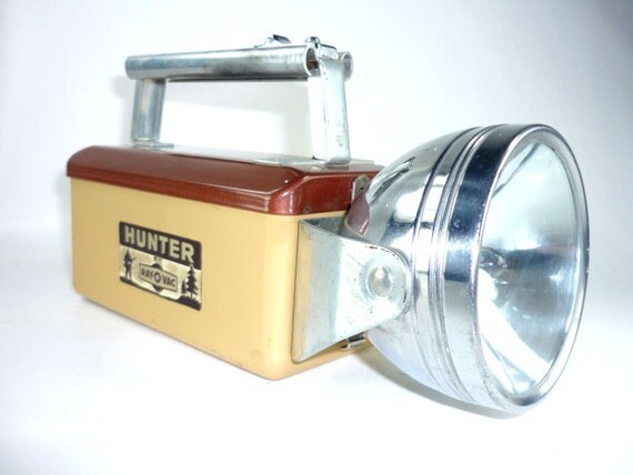Ray O Vac Hunter Flashlight Rayovac Vintage Works by ChromaticWit