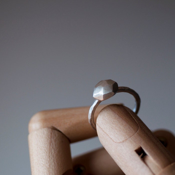 engagement rings for poor people