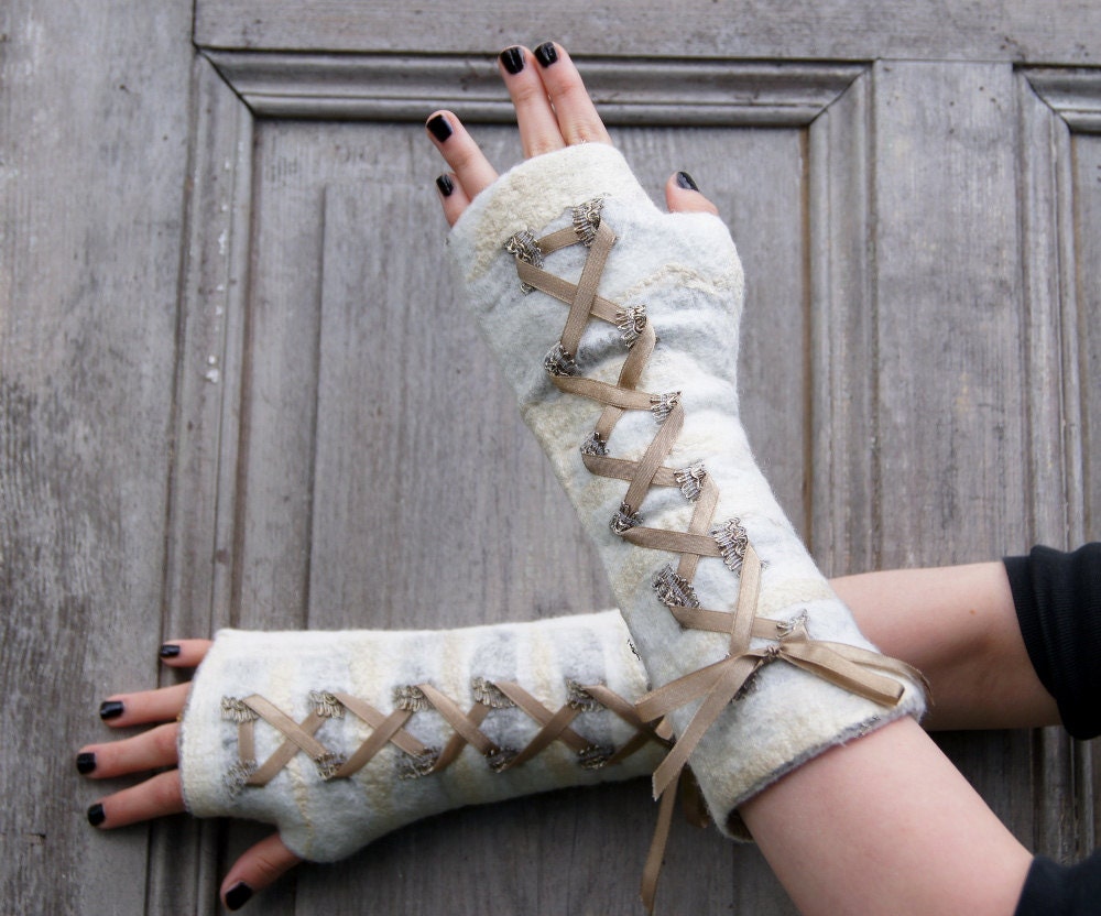 Felted fingerless mittens, steampunk, gothic long corset laced up arm warmers, white. OOAK - filcAlki