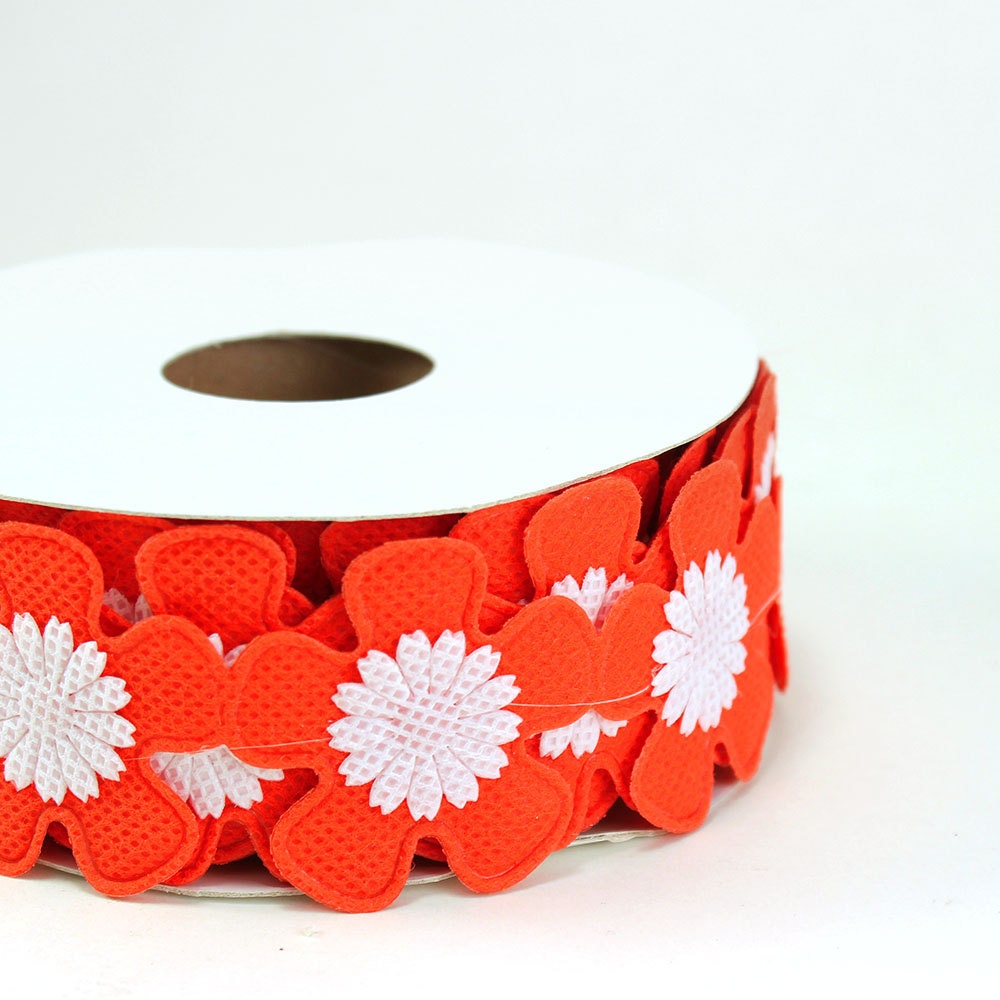 Flower Fabric Trim 1.5" (pack of 10 yards) Il_570xn