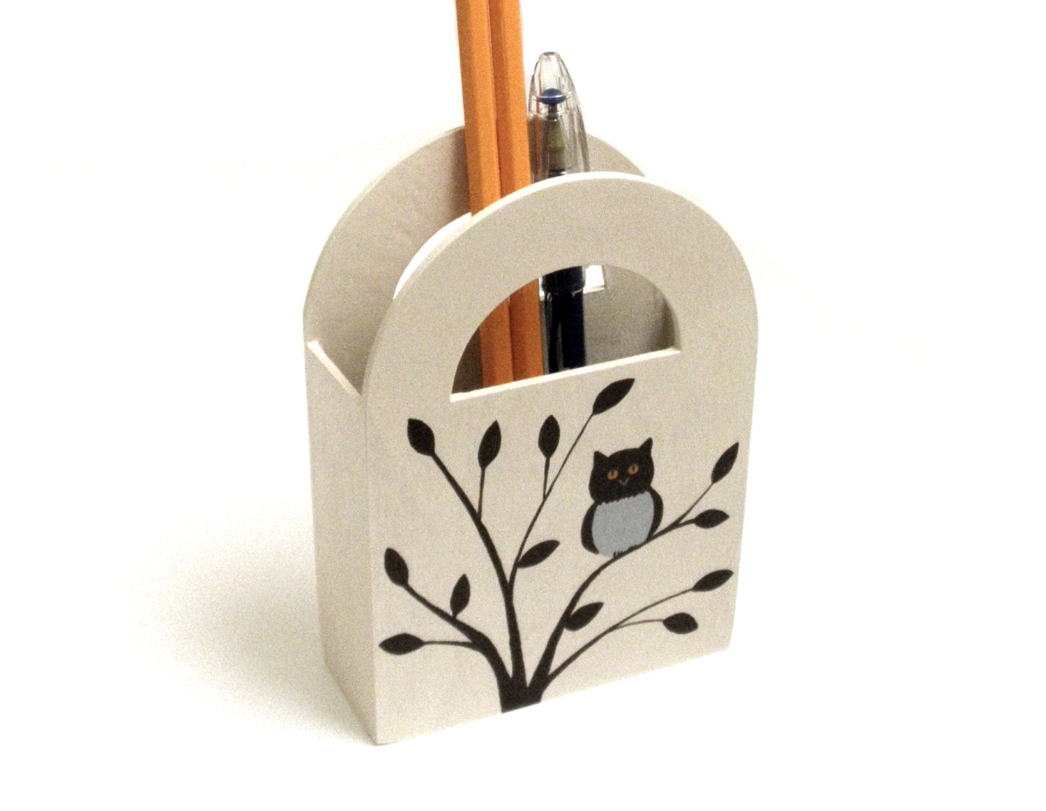 Little owl pencil cup - Pen holder - Desk accessory - Hand-painted gift for teachers - SunnyLeaf