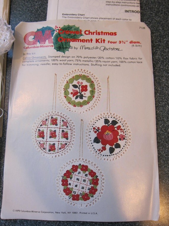 Crewel embroidery Christmas Ornament Kit. Calico by FashionSew