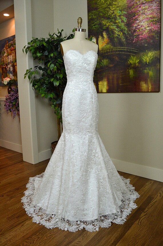 a shape gown styles with lace