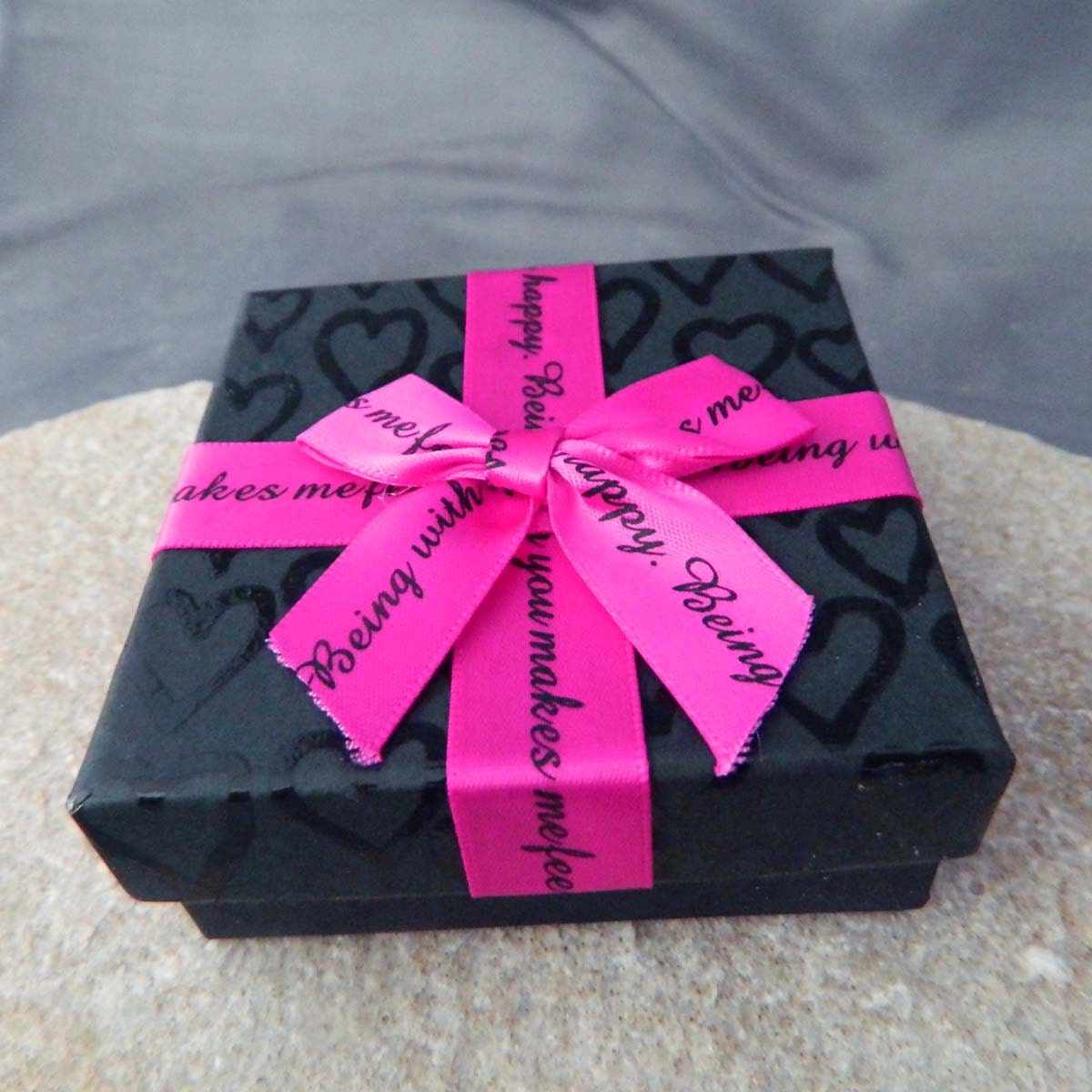 Black and Pink Decorative Gift Box by WireNWhimsy on Etsy