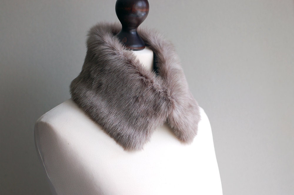 Grey fur collar - imali