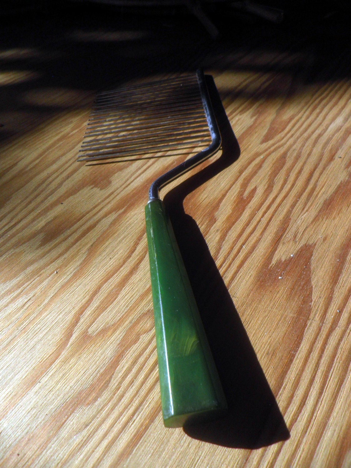 antique CAKE COMB Server/cutter with green by RebeccasVGVintage