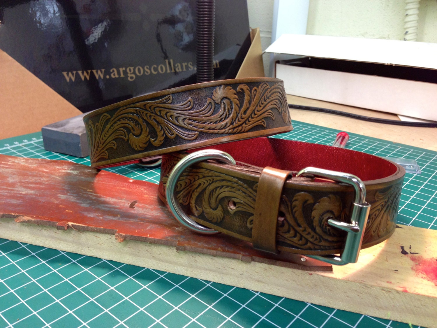 Custom Hand Made Leather Dog Collar Vintage Brown ON SALE Custom Hand Made Leather Dog Collar Vintage Brown ON SALE